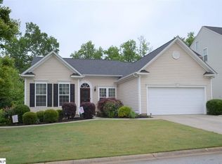 23 Ridgeleigh Way, Simpsonville, SC 29681