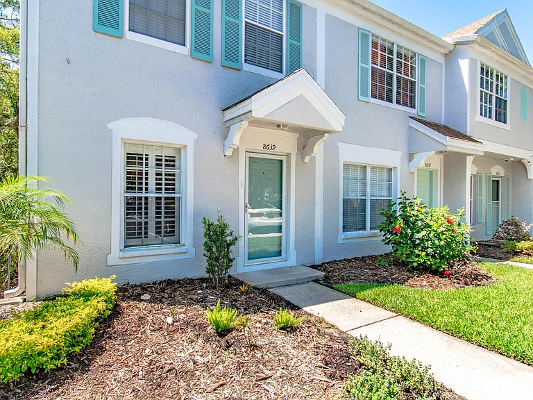 8639 Hunters Key Cir — Photo 2