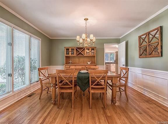 5th image of 5007 Kentwood Dr