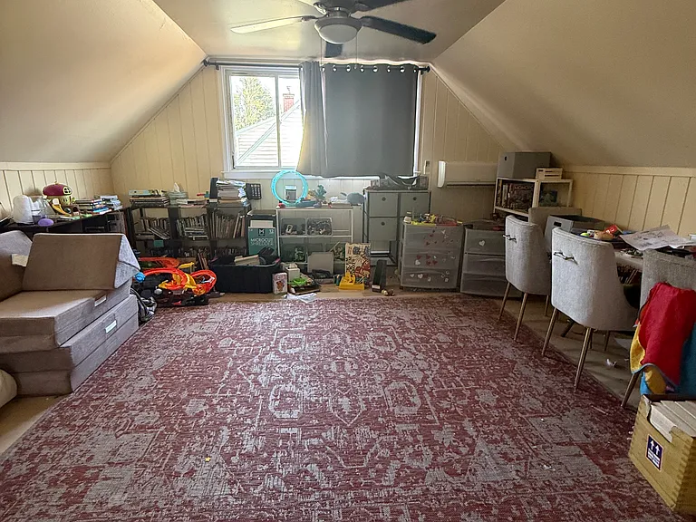 54 Monica Rd — Photo 8