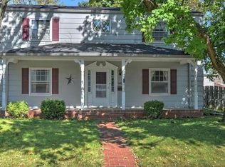 448 Southampton Dr, Decatur, IL 62526