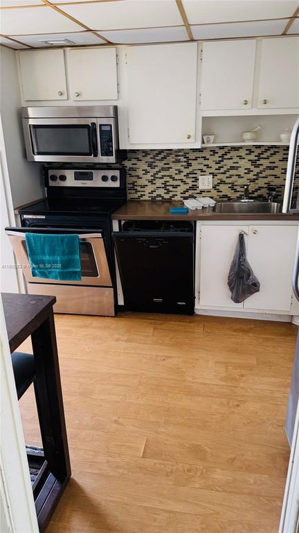 3150 N Palm Aire Dr APT 801, photo 9