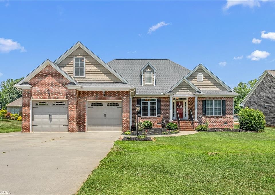 1st image of 20 Hursey Ct