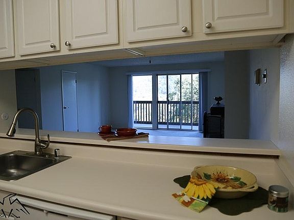 Kitchen Bar