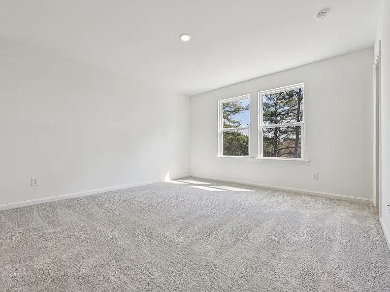 212 Parker Ln — Photo 27