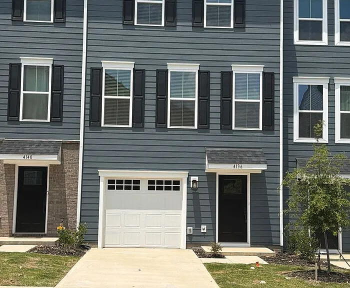 4136 Auburn Oak Ln — Photo 1