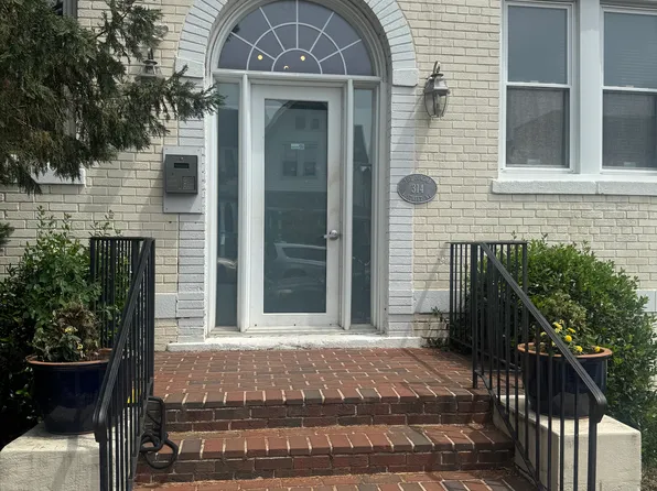 314 V St NE APT 205, Washington, DC 20002