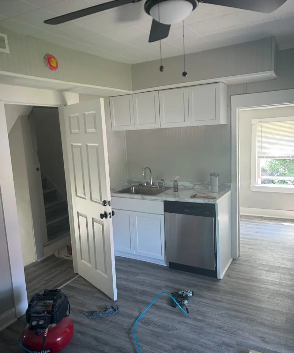 3 bed, $1,350 — Photo 3