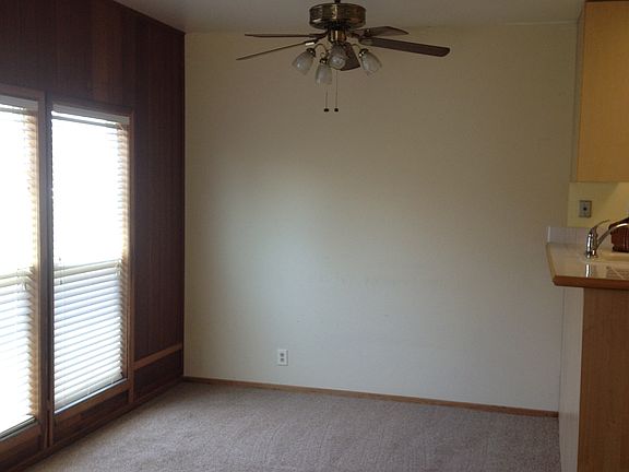 5th image of 1943 Sequoia Ct