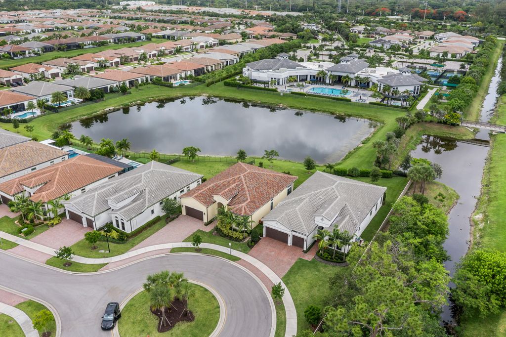 7806 Rowan Terrace, Parkland, FL - View 2