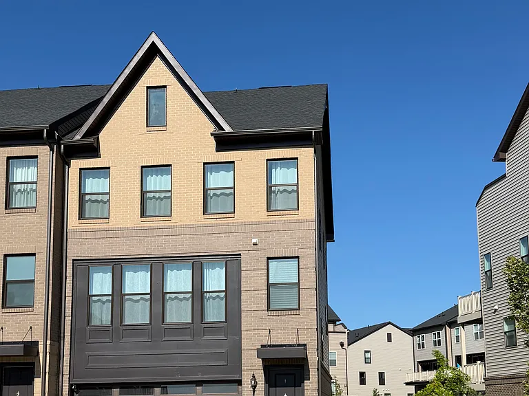 14210 Alki Dr — Photo 1