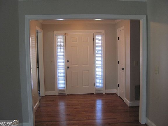 3rd image of 3383 Conley Downs Dr