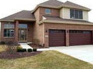 1232 Auburn Rd, Lemont, IL 60439