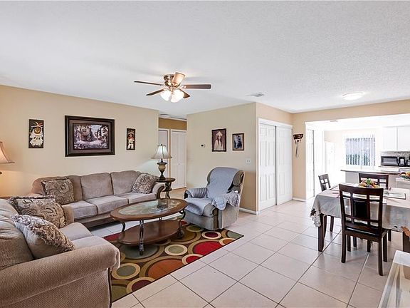 3rd image of 6 Lago Mesa Way