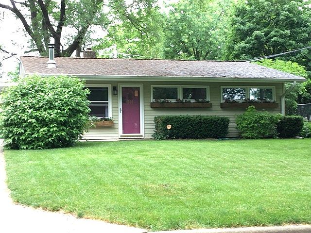 1st image of 308 Knollwood Dr