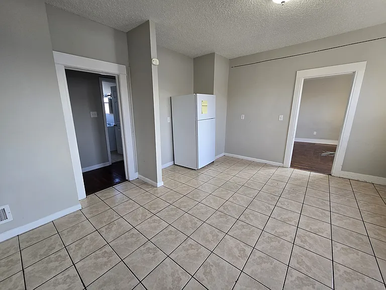 649 1st Ave #B22 — Photo 7