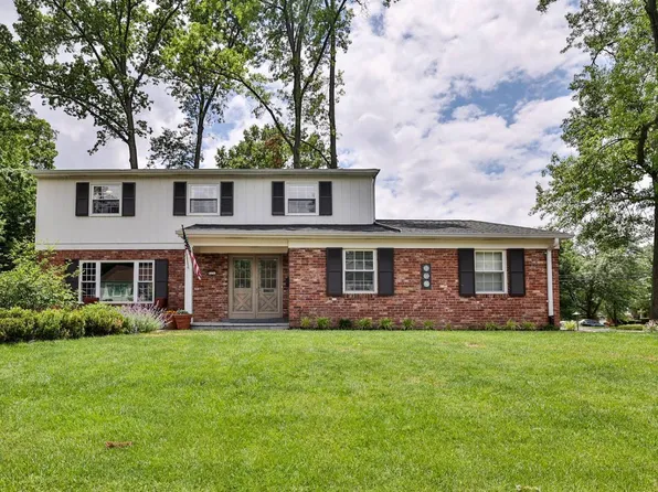 5231 Bayberry Dr, Cincinnati, OH 45242