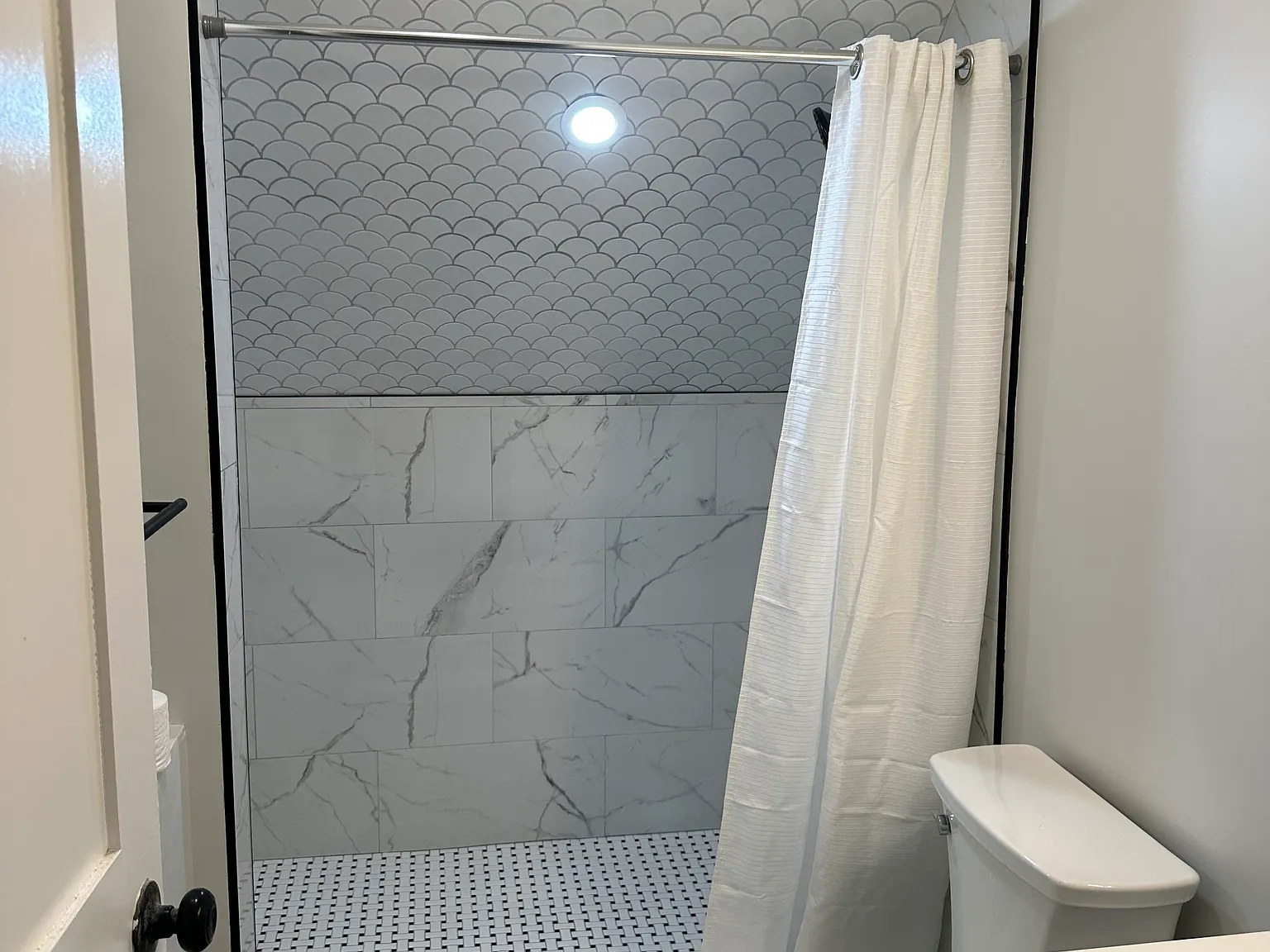 2 bed, 1000 sqft, $2,500 — Photo 2