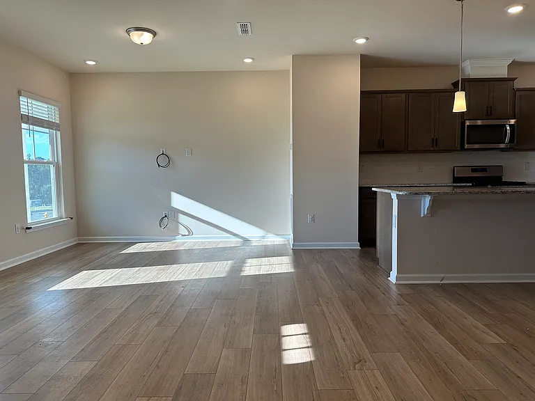 842 Silo Park Dr — Photo 6