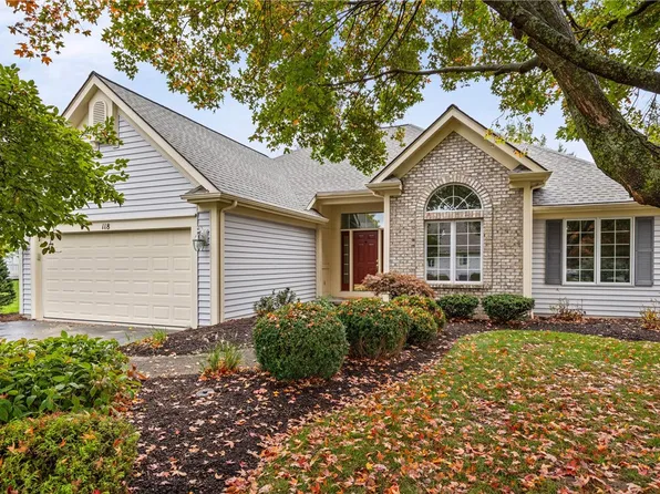 118 Cuddy Ct, Webster, NY 14580
