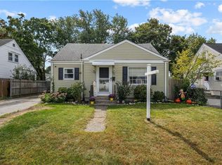 79 Flint St, Pawtucket, RI 02861