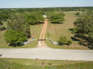 1002 Nink Rd, Smithville, TX 78957