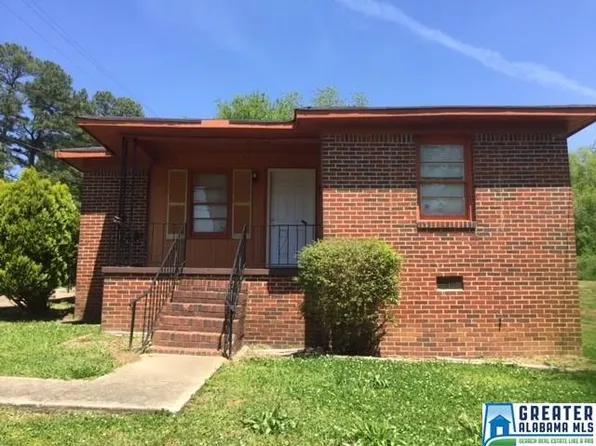 1431 Watts St, Bessemer, AL 35020