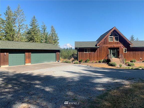 4th image of 39111 Mountain Park Dr E