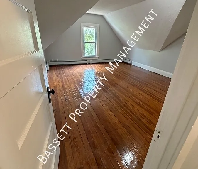 13 Meridian St #3 — Photo 14