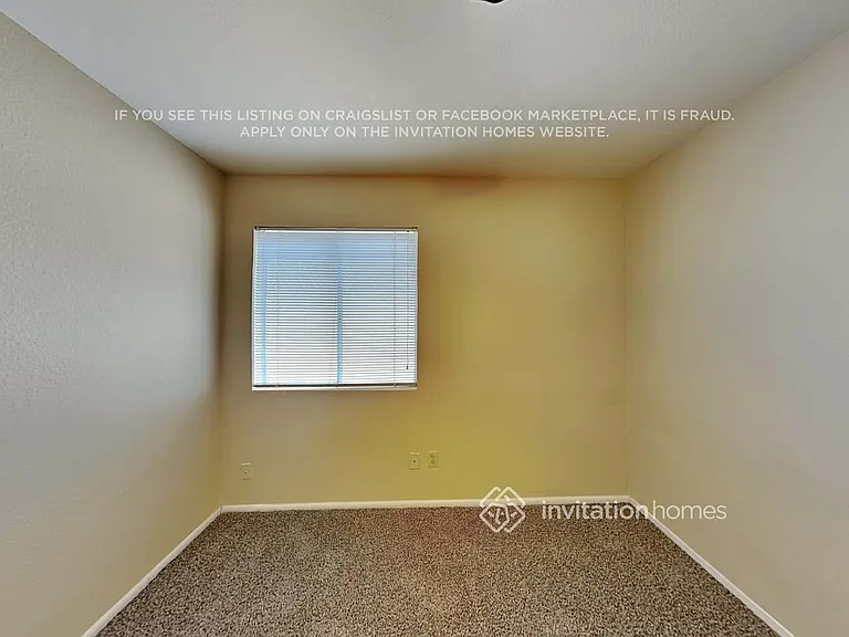 406 E Topeka Dr — Photo 12