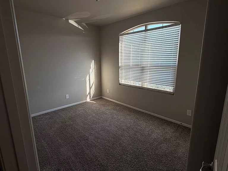 7526 Horton Ranch Rd — Photo 6