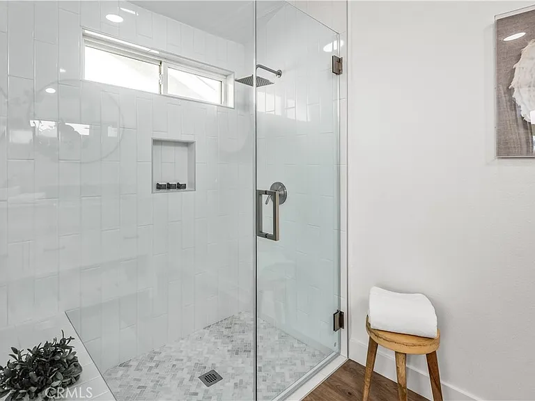 22835 Islamare Ln — Photo 26