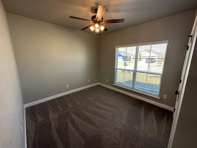1423 Curlew Ln — Photo 11