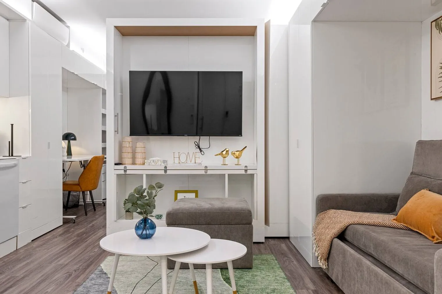 1 bed, 1.0 bath, $2,086 — Photo 4