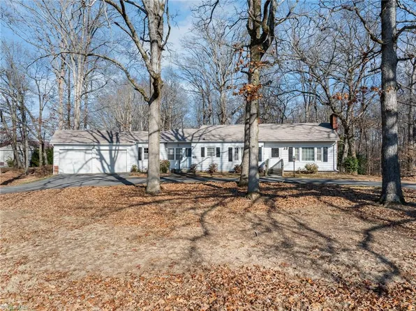 2730 Hickory Tree Rd, Winston Salem, NC 27127