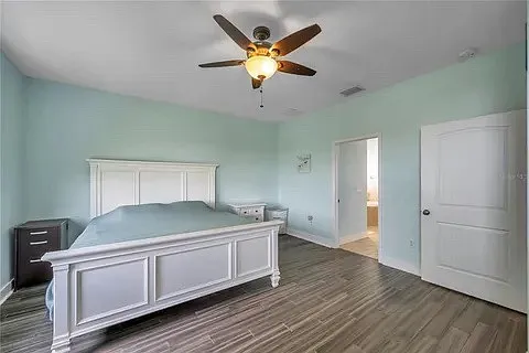 6416 Grenada Island Ave — Photo 20