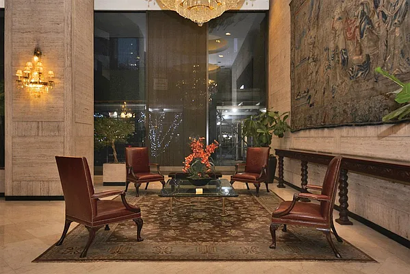 Sold by RE MAX Team | media 15