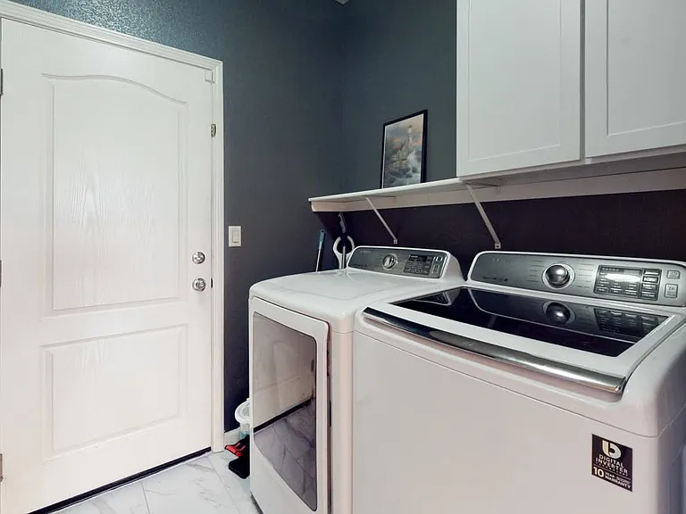 1113 Tori Ct — Photo 18