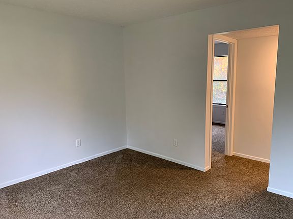 3rd image of 3920 W 13th St