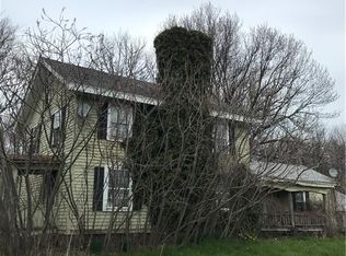 4541 Wilson Burt Rd, Wilson, NY 14172