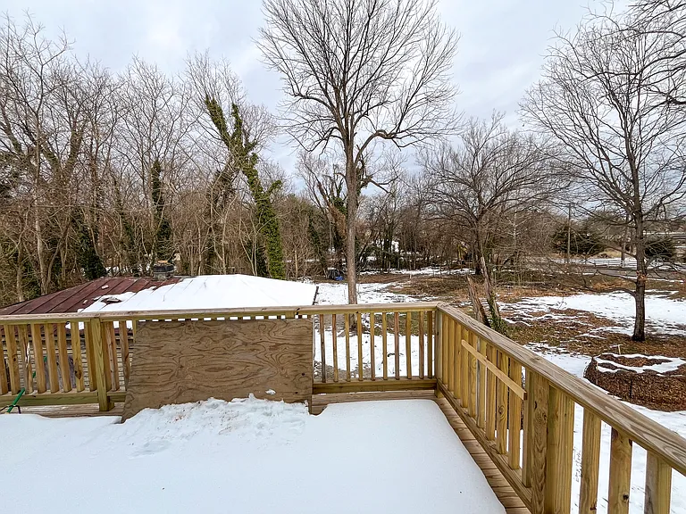 309 Hinton St — Photo 30