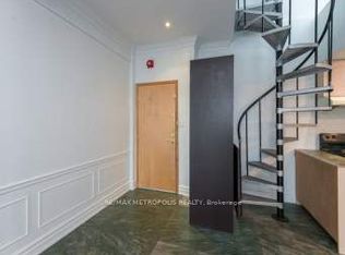 39 Kimbercroft Ct #PENTHOUSE 810, Toronto, ON M1S5B5