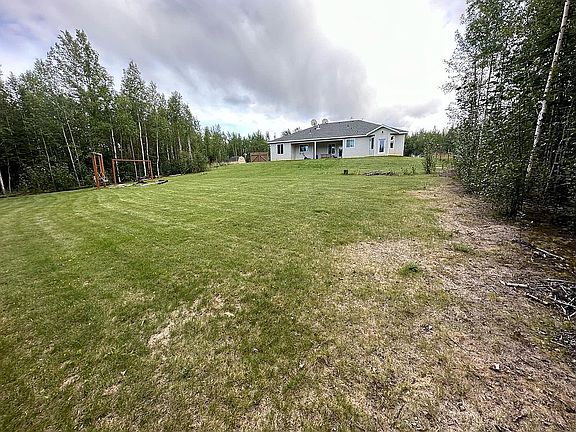 5th image of 3320 S Bear Ct