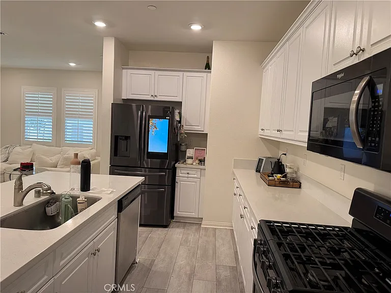 7474 Shorthorn St #7474 — Photo 3