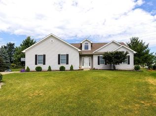 3618 E 60th Ct, Davenport, IA 52807