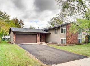 504 Nassau Ave, Bolingbrook, IL 60440