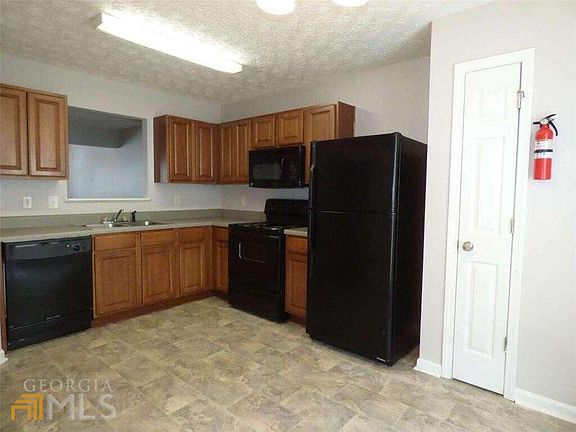 4th image of 1783 Gold Finch Way