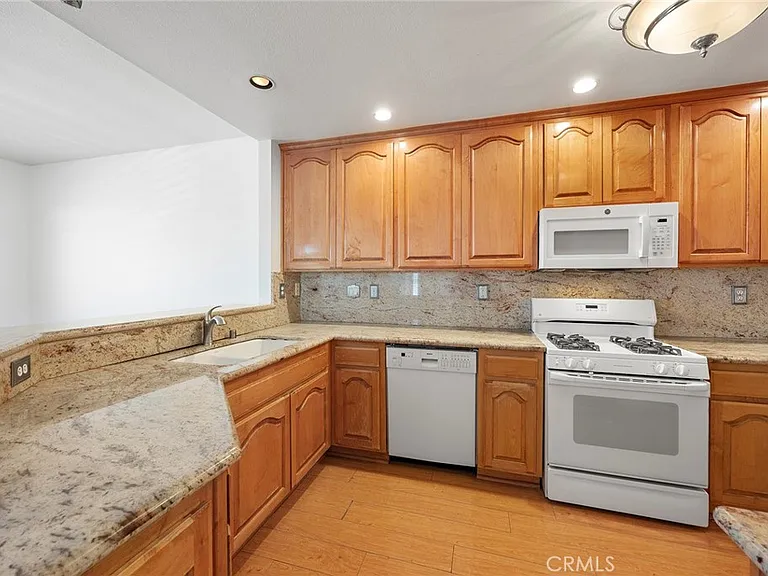 2260 Indigo Hills Dr #5 — Photo 5