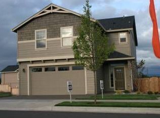 208 N 40th Ave, Vancouver, WA 98642