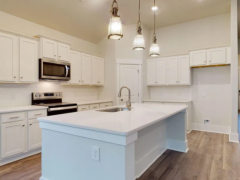 510 Edgewater Way — Photo 21